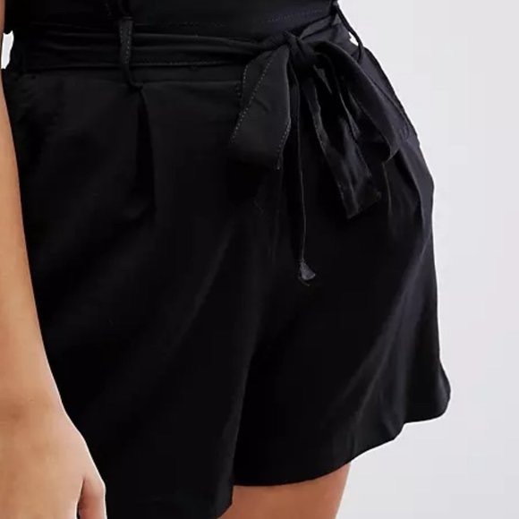 🖤Bershka Black High Waist Paperbag Tie Bow Shorts, small - Picture 13 of 13